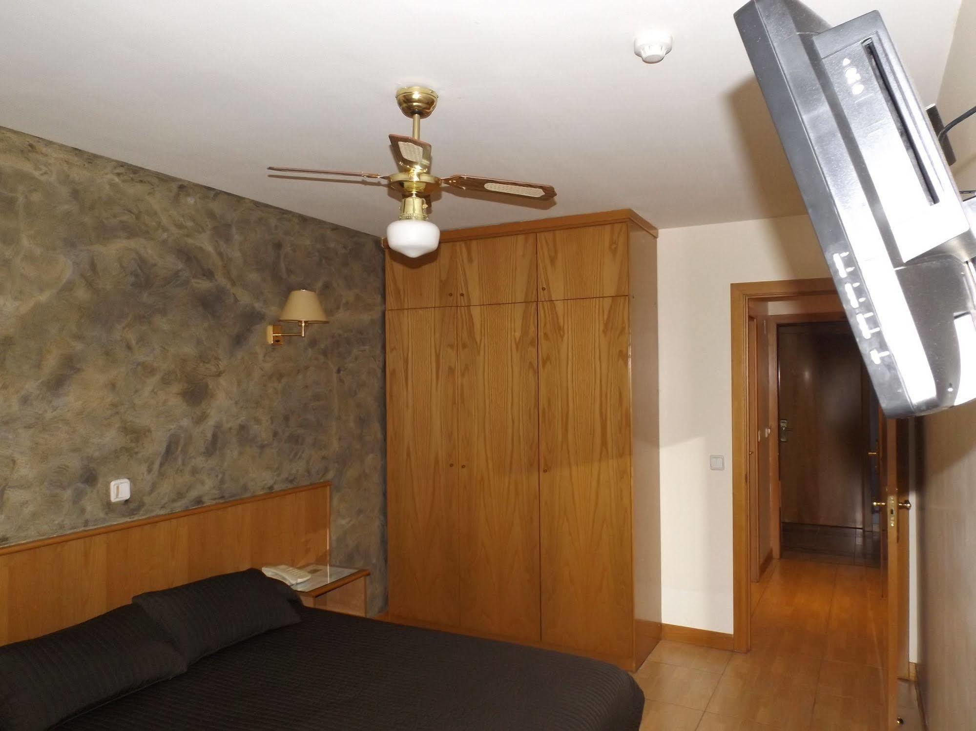 Hotel Camargo Igollo Dış mekan fotoğraf
